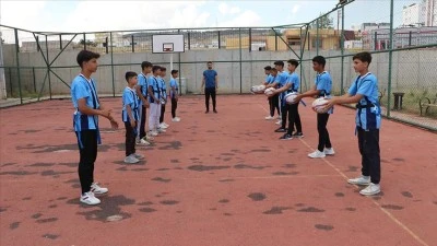 Kilisli öğrencilerin &quot;tag ragbi&quot;de hedefi şampiyonluk 