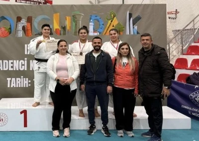  Kilisli Sporcular Uluslararası Turnuvadan 3 Madalya ile Döndü