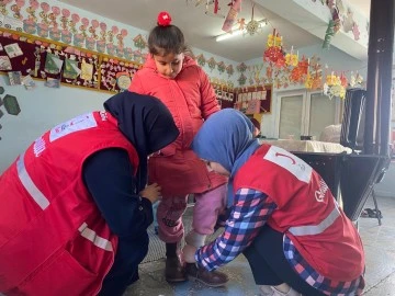 Kızılay minik öğrencileri yine sevindirdi