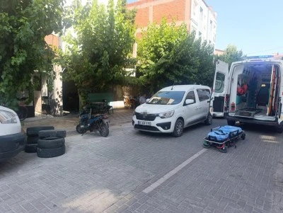 Kızını boğarak öldürdü, kendisini ihbar etti