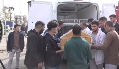 Kocaeli'deki fabrika yangınında hayatını kaybedenler son yolculuğuna uğurlandı