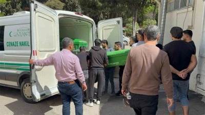 Komşusunun aracı çocuğu hayattan kopardı