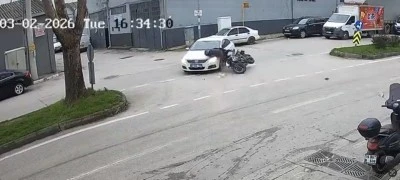 Kontrols&uuml;z U d&ouml;n&uuml;ş&uuml; kaza getirdi: Motosikletli &ouml;l&uuml;mden d&ouml;nd&uuml;