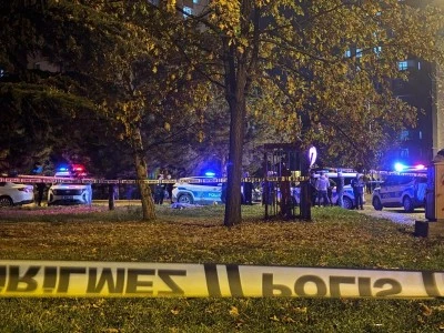 Konuşmak için çağırdığı eşini sokak ortasında öldüren şahıs tutuklandı