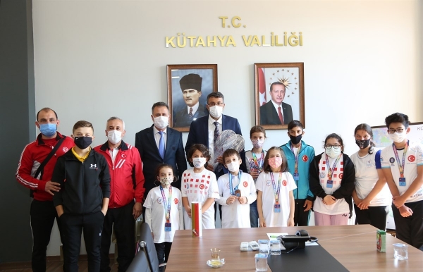 Kütahya’ya madalyayla döndüler
