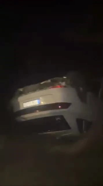 Lastiği patlayan otomobil şarampole yuvarlandı: 1 yaralı