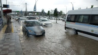 Malatya'yı sel vurdu!