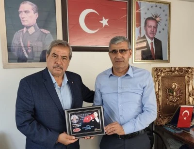 Mehmet Karakuş’a hayırlı olsun ziyaretleri sürüyor