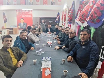 Mehmet Yıldırım'ın seçim ofisinde yoğunluk