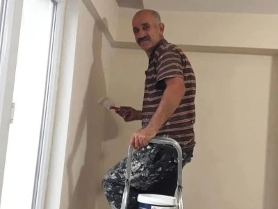  Merdivenden düşen boyacı hayatını kaybetti