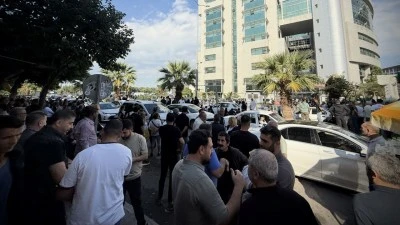 Mersin&rsquo;de Yolsuzluk Soruşturması: 3 Belediye Başkanı ve 56 Kişi Adliyede