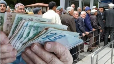 Milyonlarca emekli ve emekli adaylarını ilgilendiriyor! İkramiye için son iki hafta!
