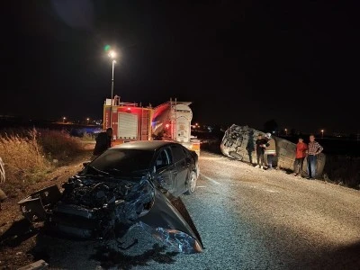 Minibüs tarlaya devrildi: 3 yaralı