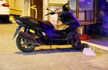 Motosiklet devrilince düştüler, patlayan tabancası kuzenini canından etti
