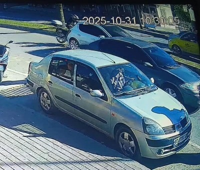 Motosiklet otomobile arkadan çarptı: 1 yaralı