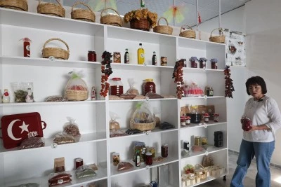 Musabeyli Kadınları Hem Üretiyor Hem Kazanıyor