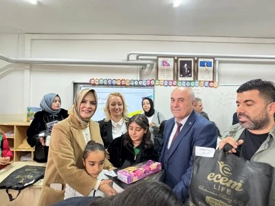 Musabeyli Karadut K&ouml;y&uuml;&rsquo;nde &Ccedil;ocukları Bayram Sevinci