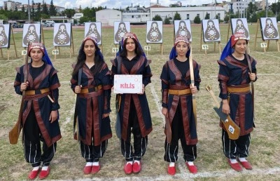  Musabeyli&rsquo;nin Kız Ok&ccedil;uları T&uuml;rkiye Şampiyonası&rsquo;na Katıldı
