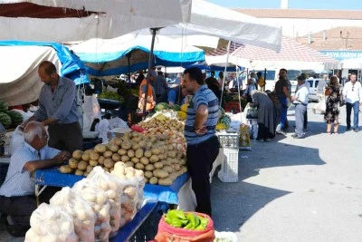 Nisan ayında yıllık enflasyon yüzde 37,86 oldu