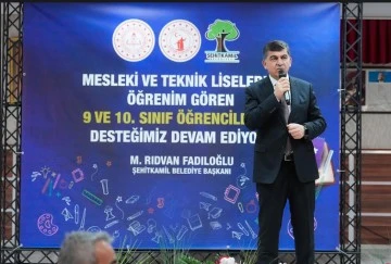 Öğrencilerin hesabına nakdi destek yatırıldı