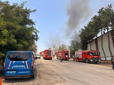 Oğuzeli’de Halı Fabrikası Yangın Çıktı