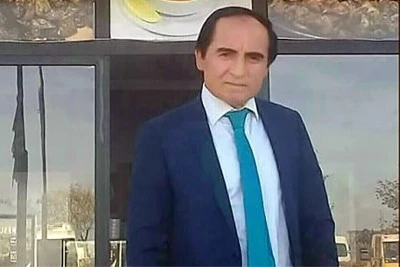 Okul müdürü odasında ölü bulundu