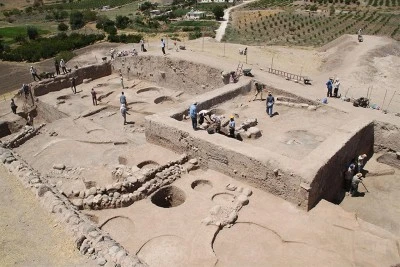 Ön Asya’nın en  büyük höyüklerinden biri Kilis'te