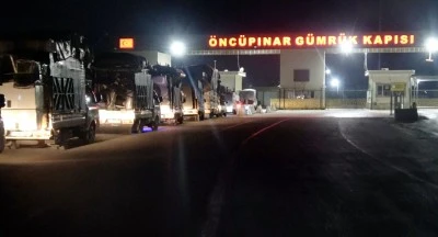Öncüpınar'da gönüllü geri dönüşler gece de devam ediyor