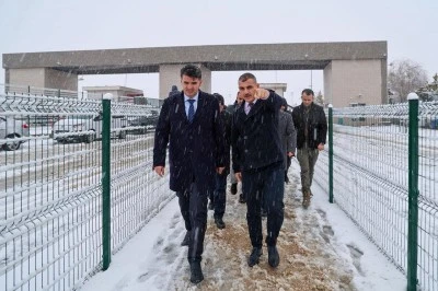 &Ouml;nc&uuml;pınar G&uuml;mr&uuml;k Kapısı&rsquo;nda Kritik İnceleme