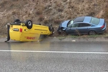 Otoyolda peş peşe meydana gelen iki kazada 6 kişi yaralandı