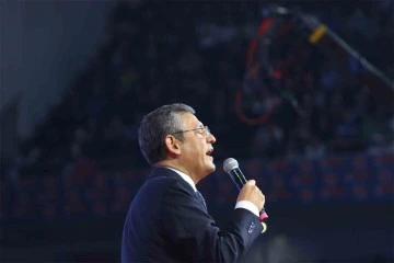 Özel: &quot;Salondan 130 milletvekilimizle el ele omuz omuza çıkıyorum&quot;