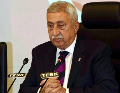 Palandöken: &quot;Trafik kazaları bayrama gölge düşürmesin&quot;
