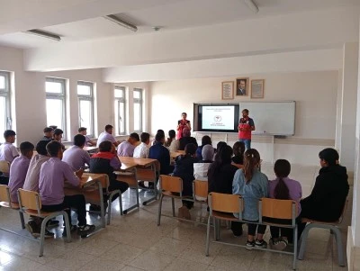 Polateli’nde Gençler Gıda Güvenliğini Öğreniyor