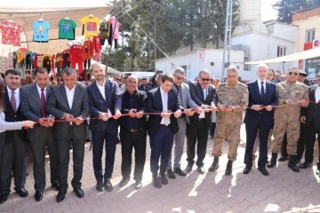 Polateli’ne, semt pazarı