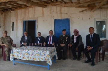 Protokol üyelerinden Şehit ailelerine ziyaret