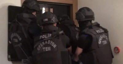  &quot;Gaybubet&quot; evlerine baskın, 54 şüpheli gözaltına alındı