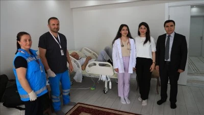 Sağlık neferleri, 2 bin 510 hastaya evinde hizmet veriyor