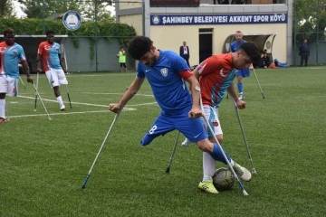 ŞAHİNBEY AMPUTE BİR ENGELİ DAHA AŞTI 5-0