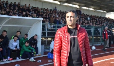 Şampiyon Teknik Direktör Mustafa Özer görevinden ayrıldı
