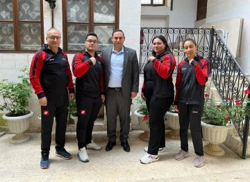 Şampiyonlar Slovakya'ya uçtu