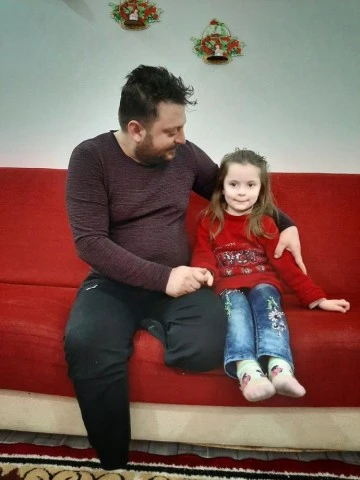 SAVAŞTA İKİ AYAĞINI KAYBETTİ TÜRKİYE'DE YAŞAMA TUTUNDU