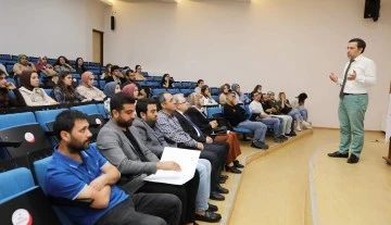 SOSYAL MEDYA BAĞIMLILIĞINA DİKKAT!