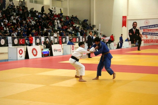 SPOR TOTO 2020 ÜMİTLER TÜRKİYE JUDO ŞAMPİYONASI, KİLİS'TE BAŞLADI