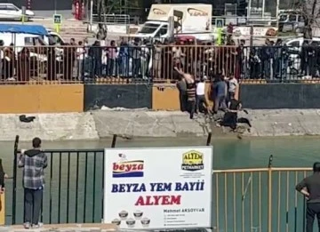 Sulama kanalına giren 2 çocuk akıntıya kapıldı