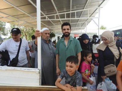 Suriyeliler teşekkür ederek Kilis'ten ayrılıyorlar