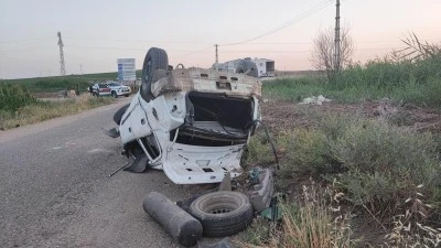 Taklalar atarak devrildi: 1 ölü, 4 yaralı