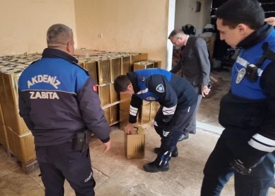 Tonlarca sahte zeytinyağı ele ge&ccedil;irildi