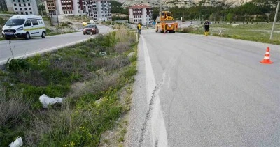 Traktör şarampole devrildi: 1 ölü