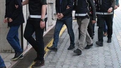 TSK da FETÖ operasyonu: 63 muvazzaf askerden 56'sı yakalandı