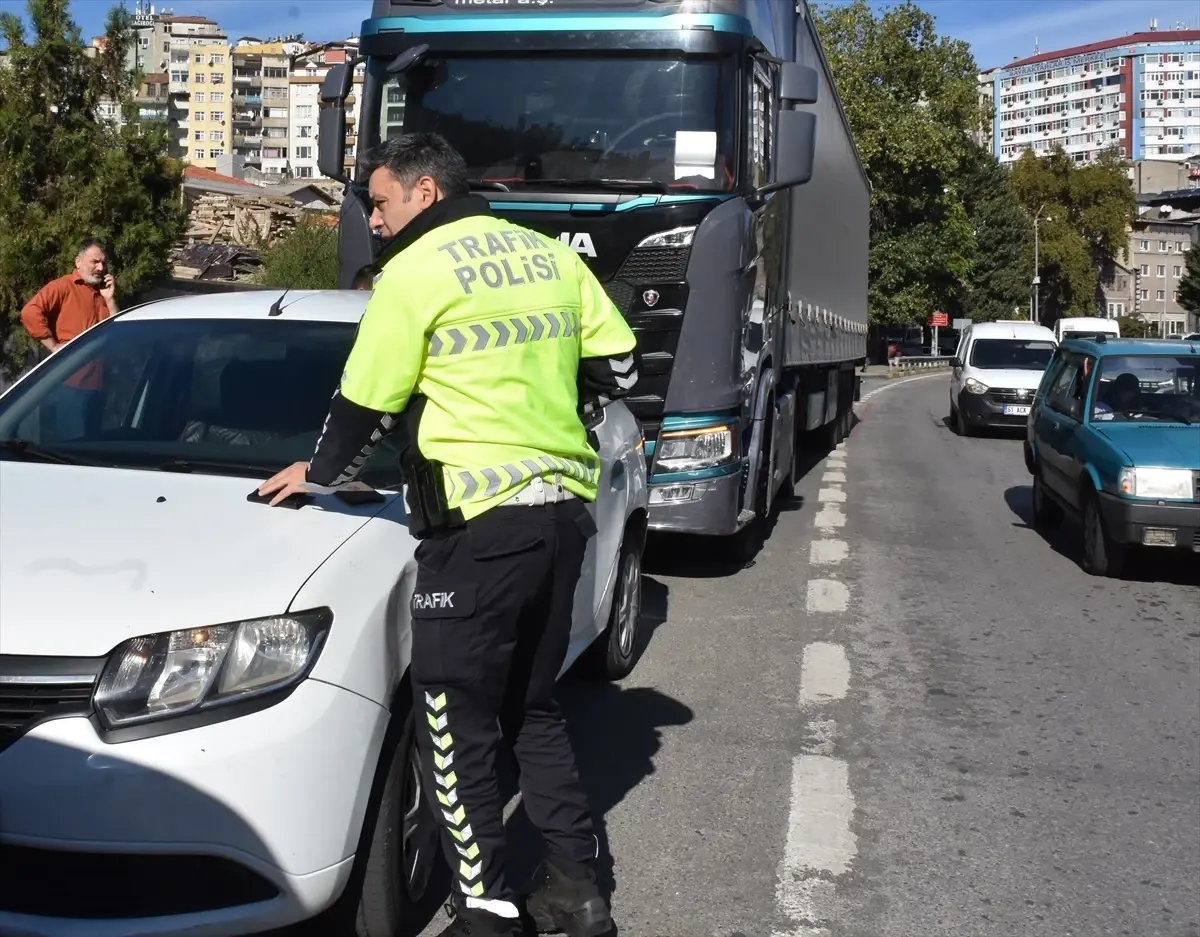Tüneli Çıkışında zincirleme kaza!